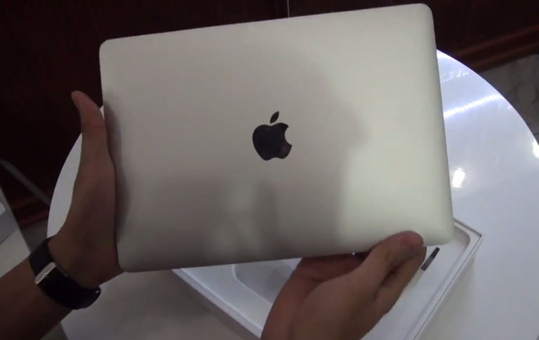 12-Zoll MacBook Retina Unboxing